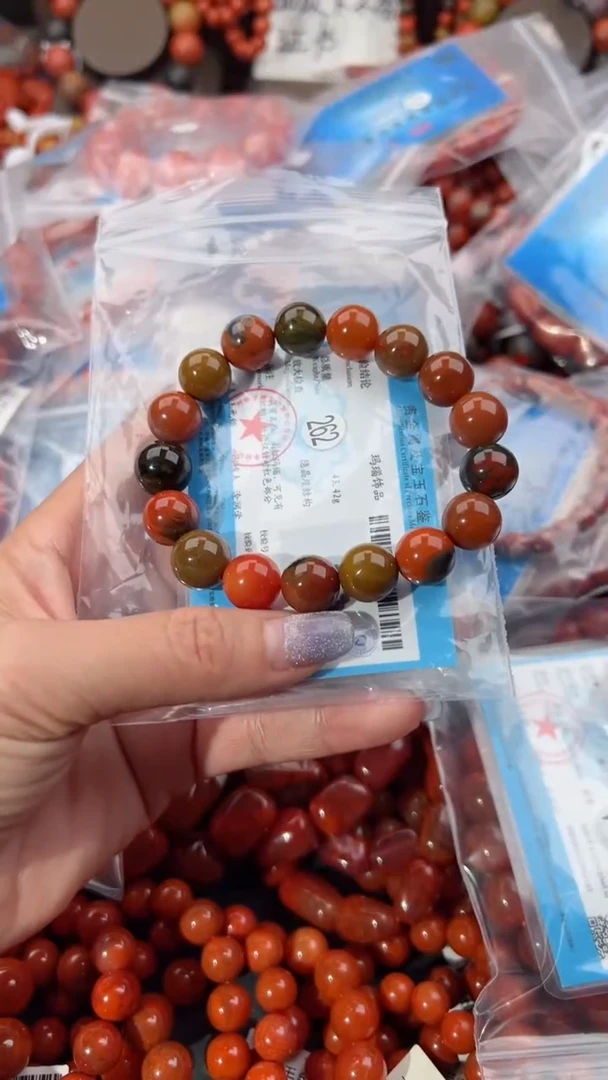 【闪购商品】南红玛瑙手串未镶嵌12+