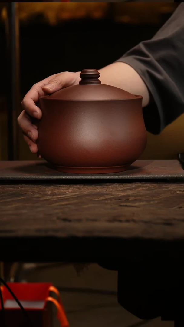 茶壶紫砂紫泥素面大茶叶罐
