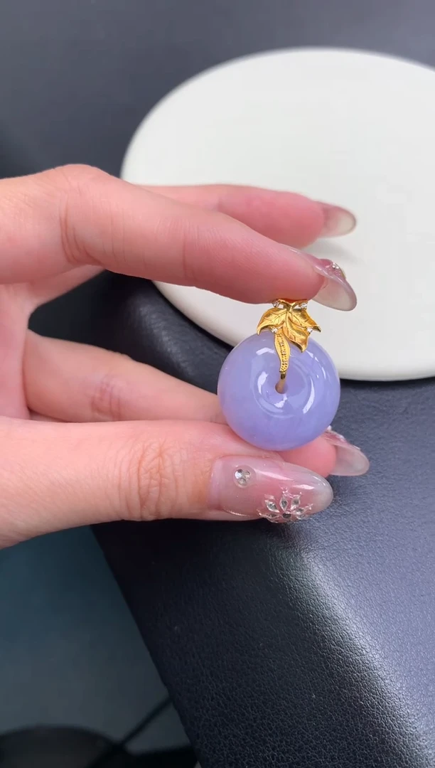 18K金镶嵌定制翡翠48小时鉴赏期 退货不扣服务费