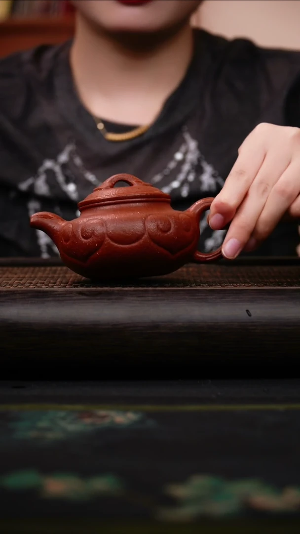 茶壶紫砂西***妹老朱泥 仿古如意