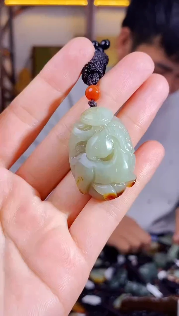 【闪购商品】和田玉颈饰未镶嵌1