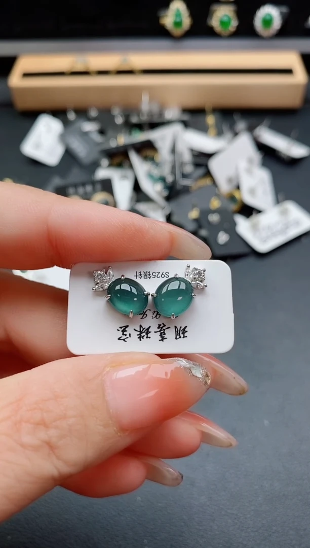 银S925镶嵌戒指翡翠1