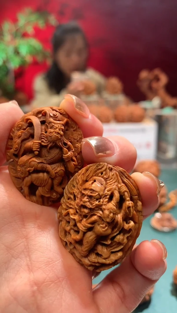 【闪购商品】桃核把件147258369------