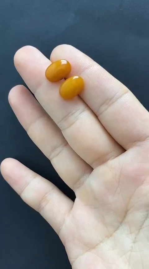 银S925镶嵌琥珀裸石蜜蜡耳钉