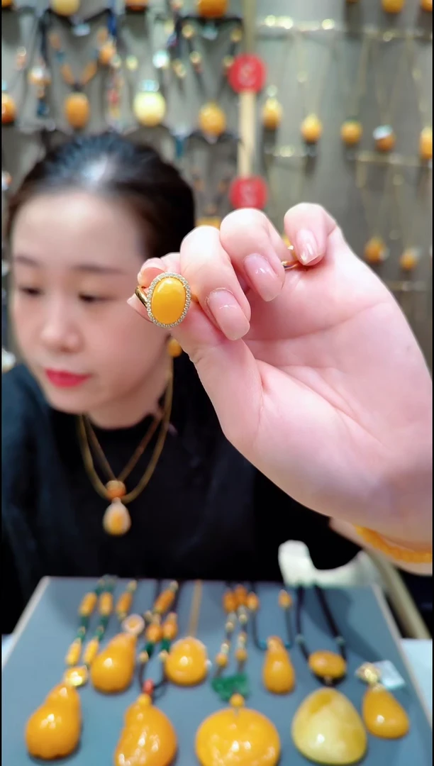 蜜蜡银S925镀金镶嵌珠宝奇石﹣F342蜜蜡戒指