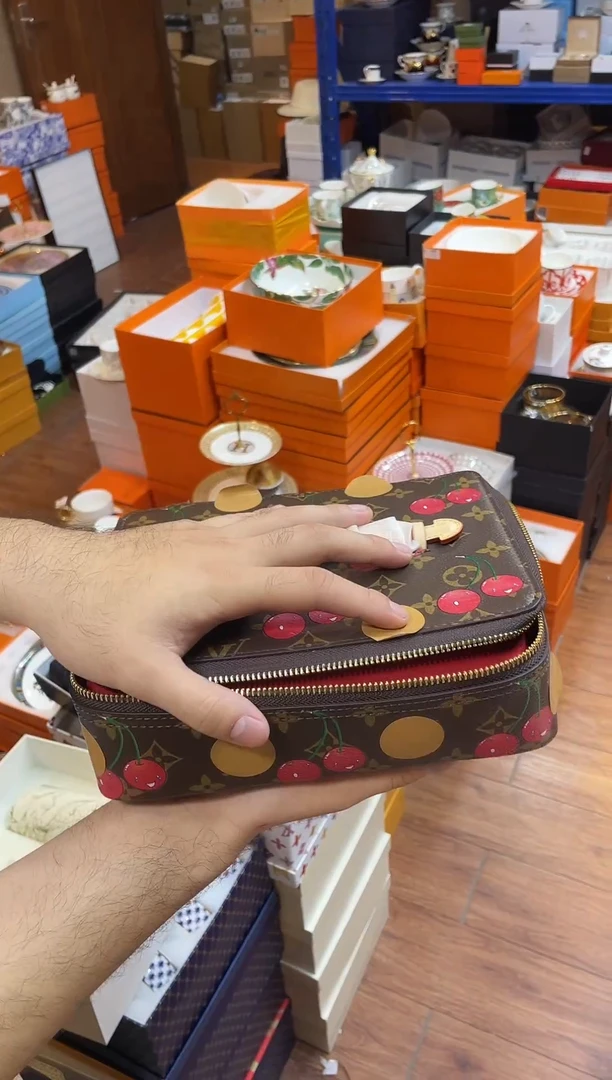 杯鸿辉家品牌瓷器，京东包邮！