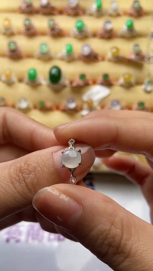 【闪购商品】翡翠戒指银S925镶嵌0000