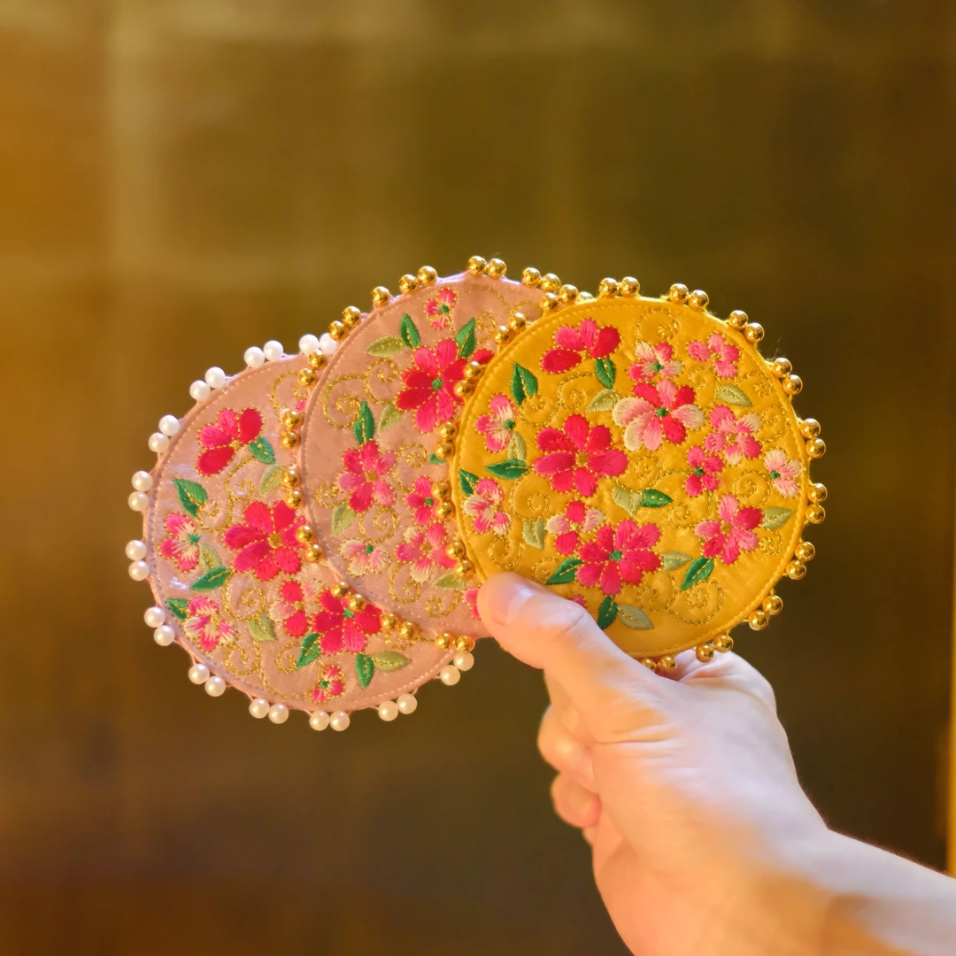 伴斤茶舍 【珠语棠春】三色小红花杯垫 家用简约中式便携DWC1597