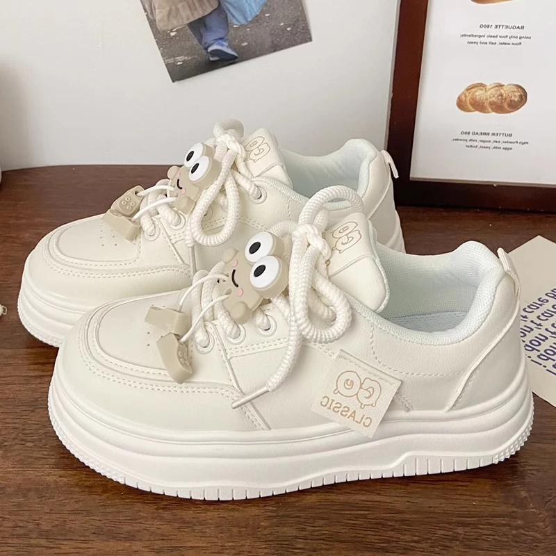 女童厚底小白鞋女2025秋季新款板鞋休闲百搭卡通学生面包鞋运动鞋