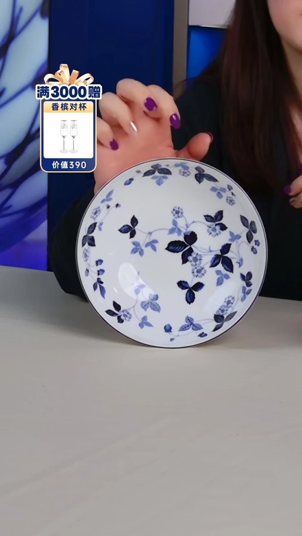 每天上午六点开播（