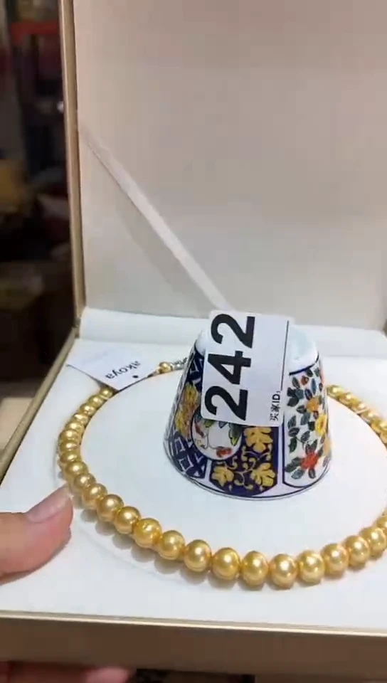 瓷片张*哭242