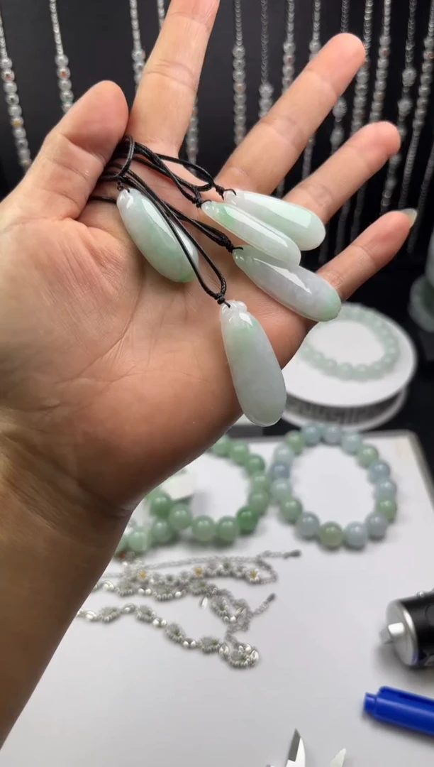 未镶嵌挂件翡翠多样性发一件CH124