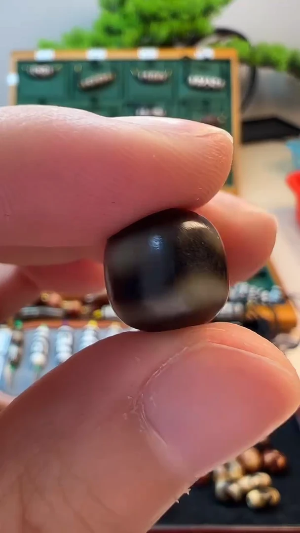 玛瑙/玉髓（覆膜）颈饰未镶嵌45微瑕