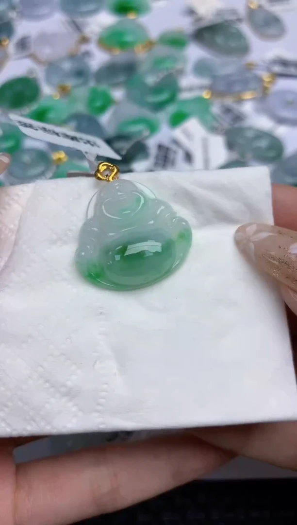 翡翠18K金镶嵌颈饰天然A货翡翠
