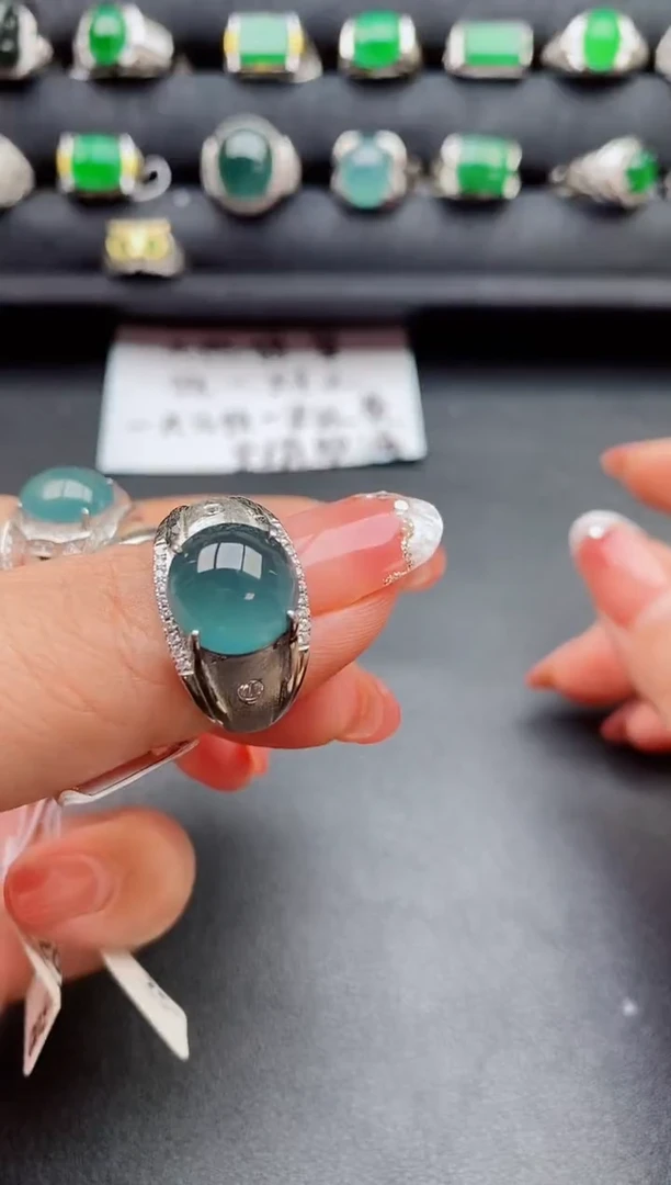 【闪购商品】翡翠戒指银S925镶嵌10000000000