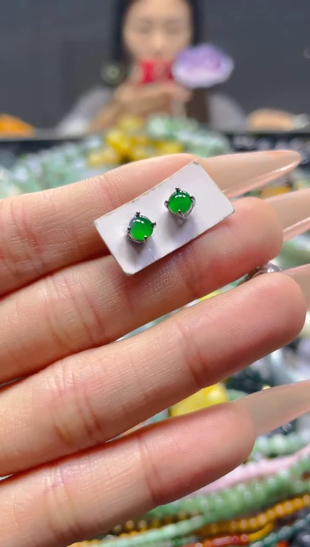 颈饰未镶嵌翡翠/S/翡翠A货，一件也是批发价