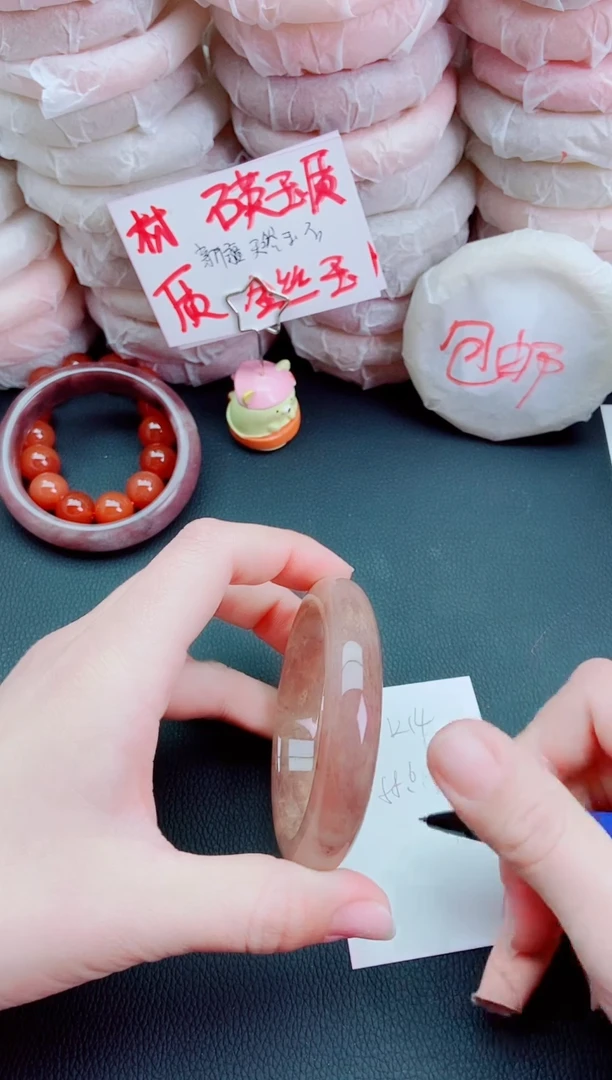 【闪购商品】石英质玉手镯未镶嵌k14-57-58