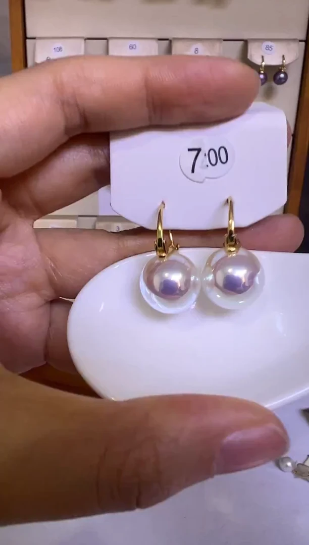 银S925镶嵌耳饰淡水珍珠700