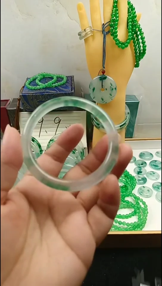 玛瑙/玉髓手镯未镶嵌手镯