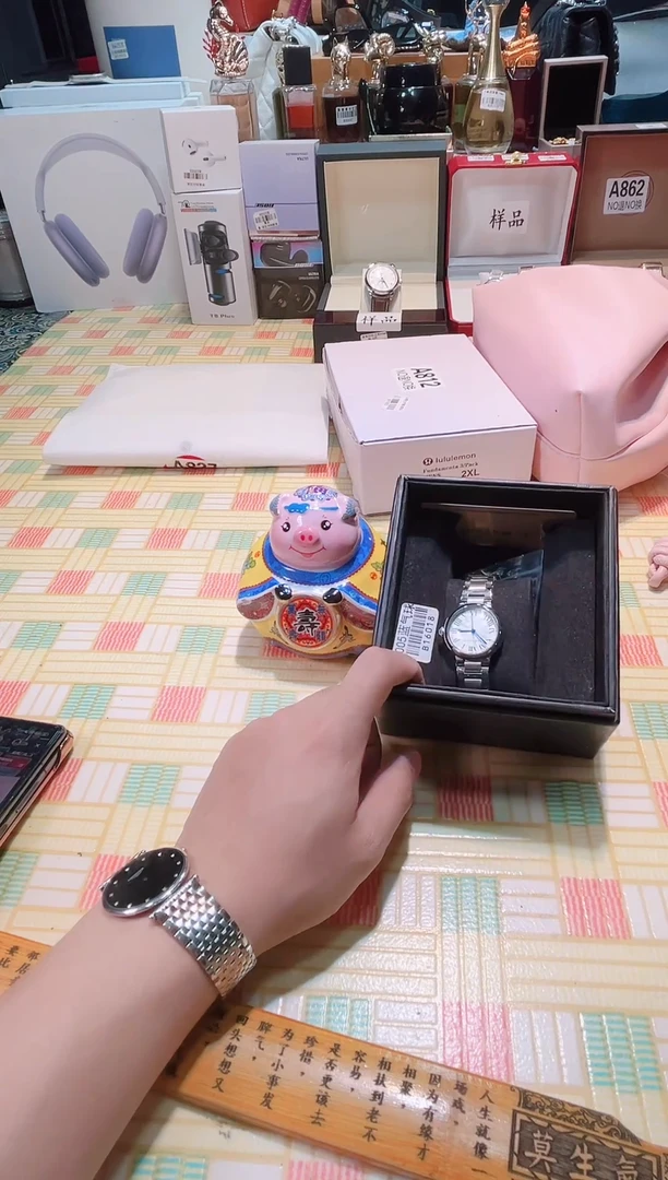 瓷片瓷器 库房到期 全部地板价@@1