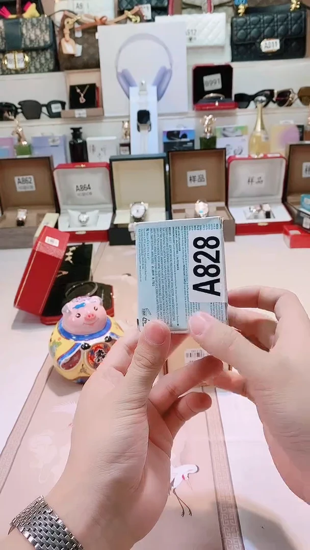 瓷片瓷器 库房到期 全部地板价@@1