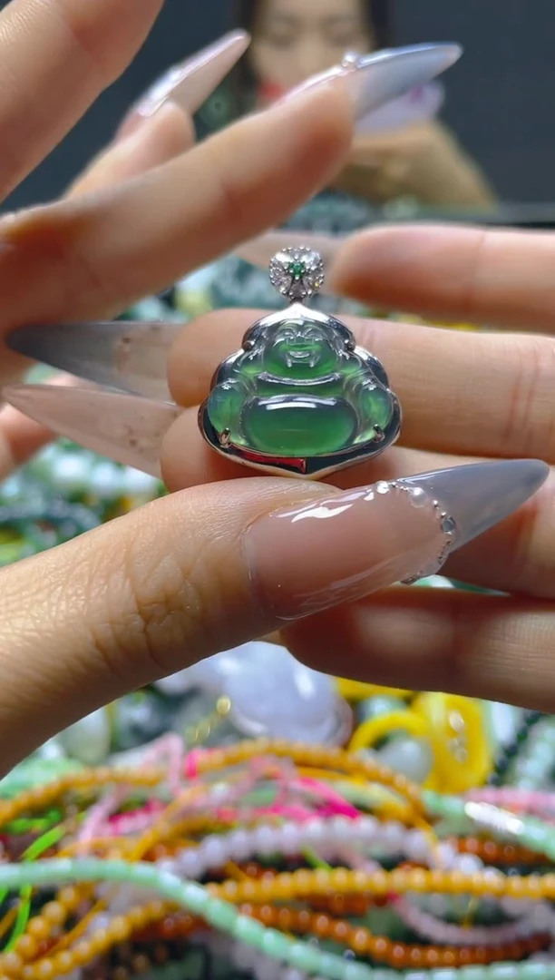 颈饰未镶嵌翡翠/S/翡翠A货，一件也是批发价