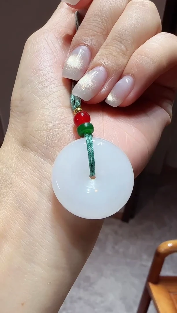 和田玉（糖玉）未镶嵌挂件平安扣