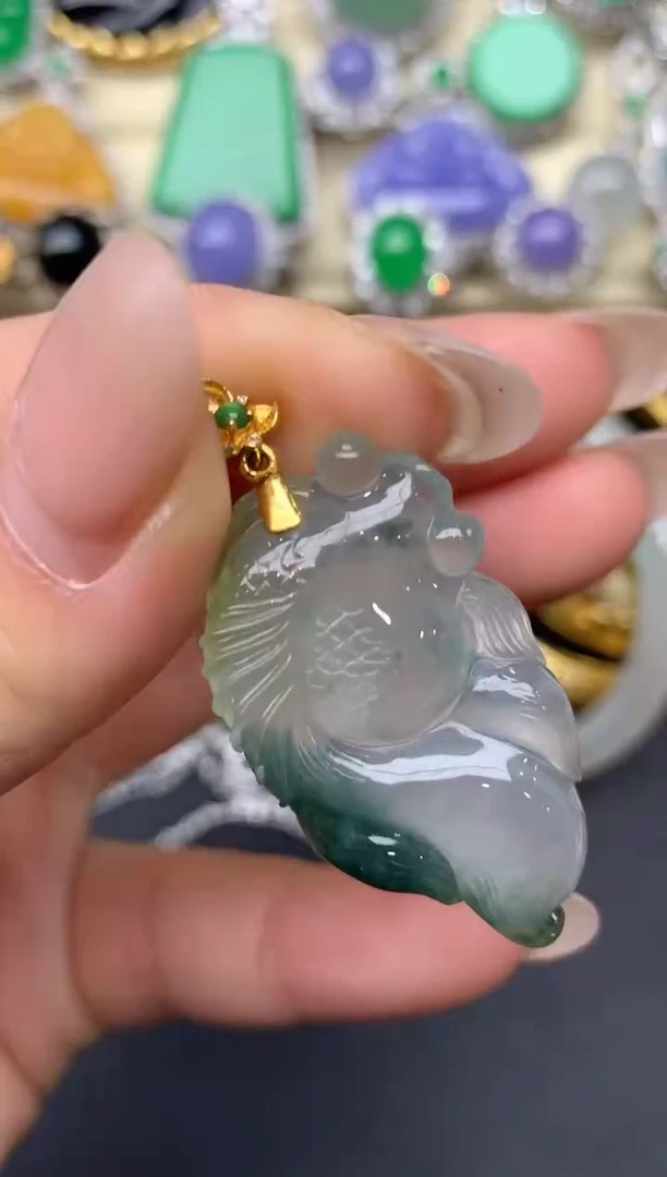翡翠18K金镶嵌颈饰126-雪姐翡翠天天见