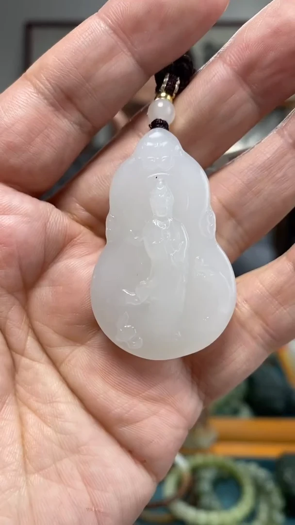 颈饰未镶嵌和田玉99
