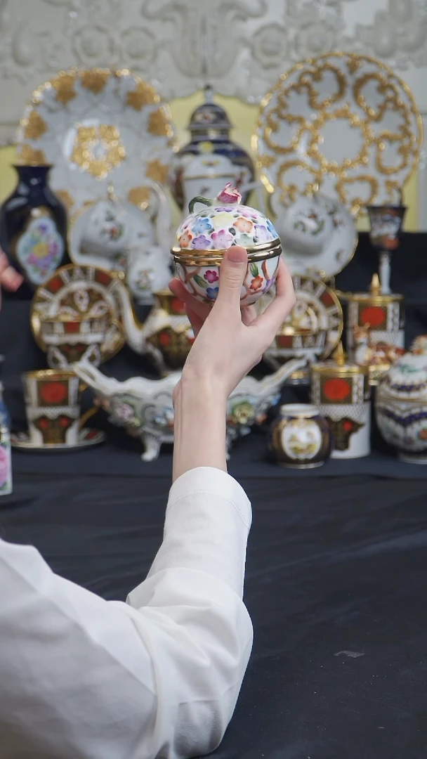 骨瓷婷婷中古器物如图所示72