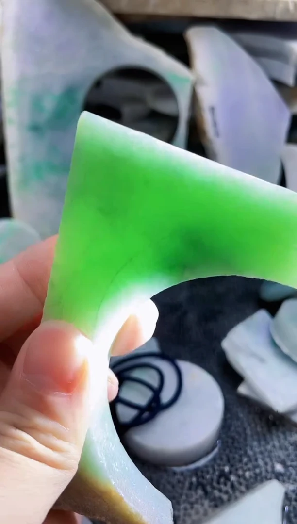 裸石翡翠天然A货翡翠板料