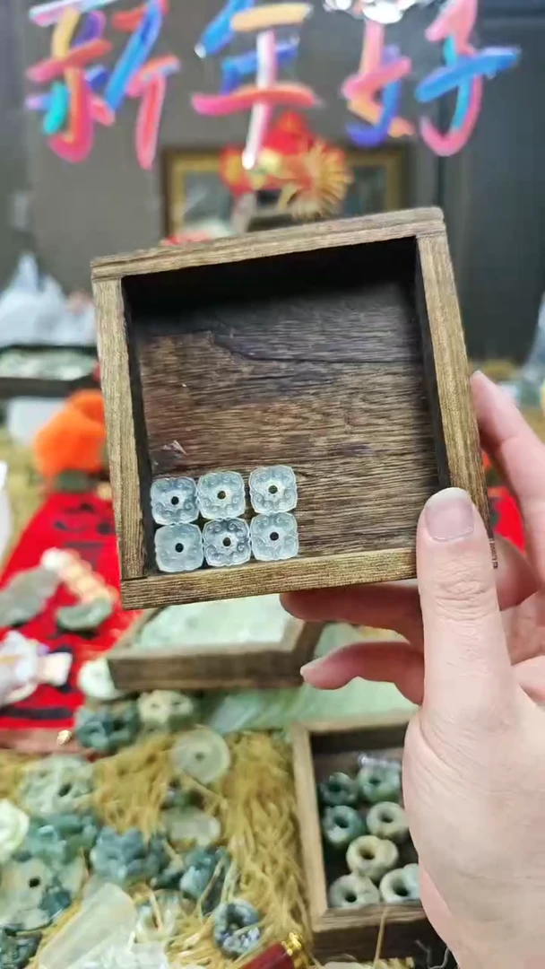 【闪购商品】蛇纹石玉颈饰合金吊坠7