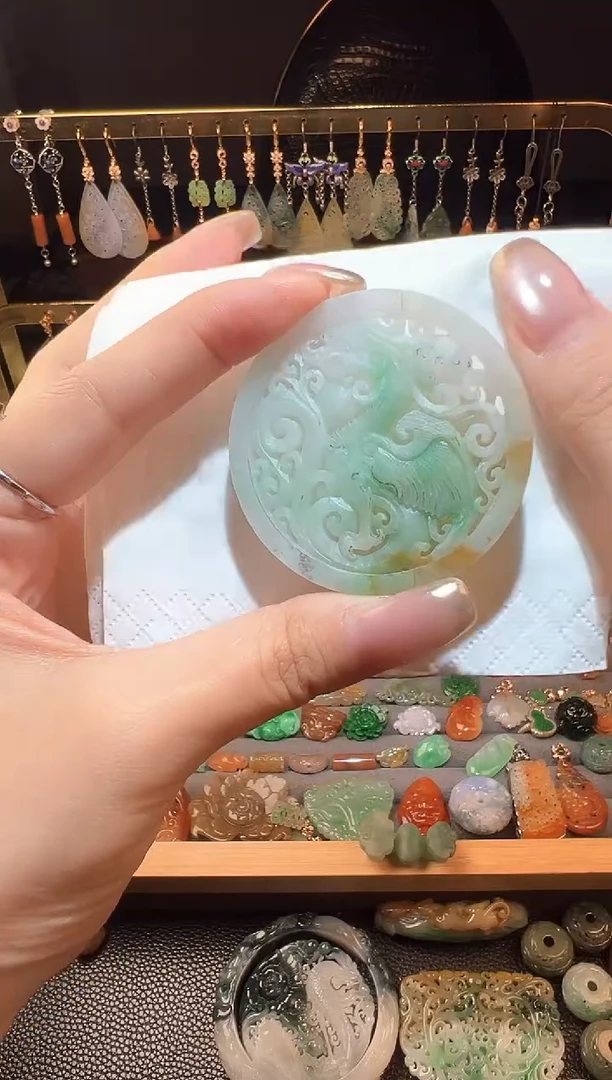 定制翡翠未镶嵌翡翠