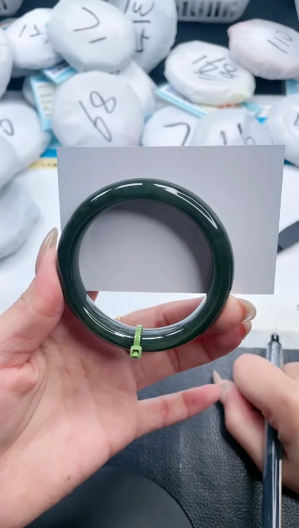 【闪购商品】和田玉手镯未镶嵌19V70-55