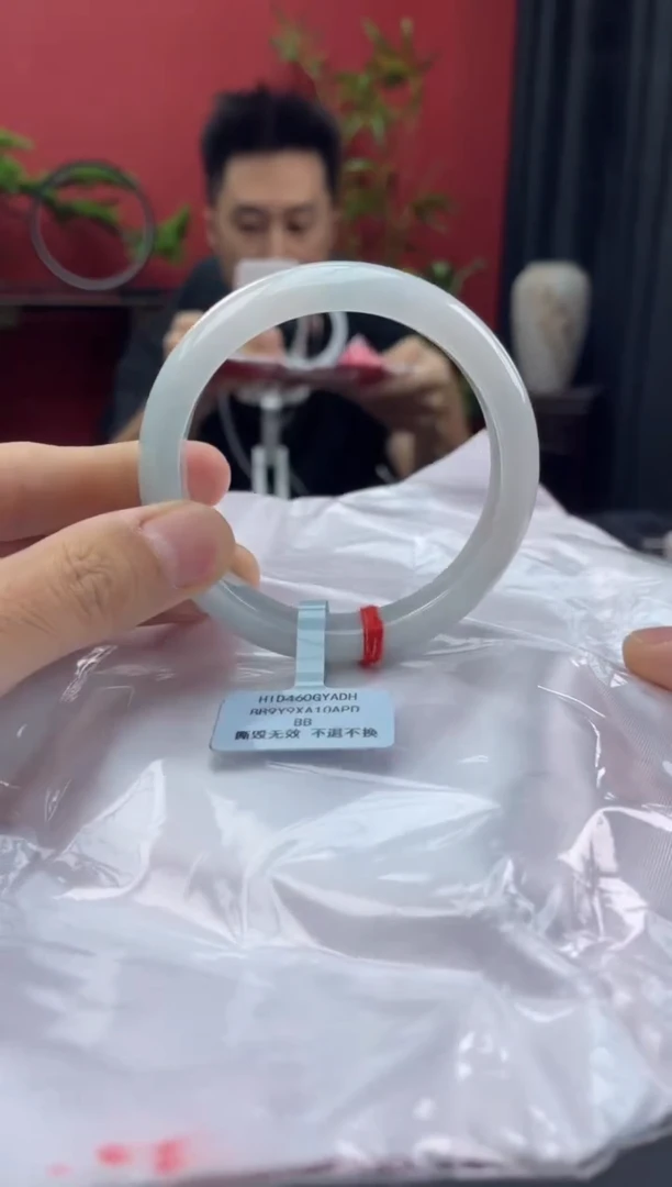 未镶嵌手镯翡翠10