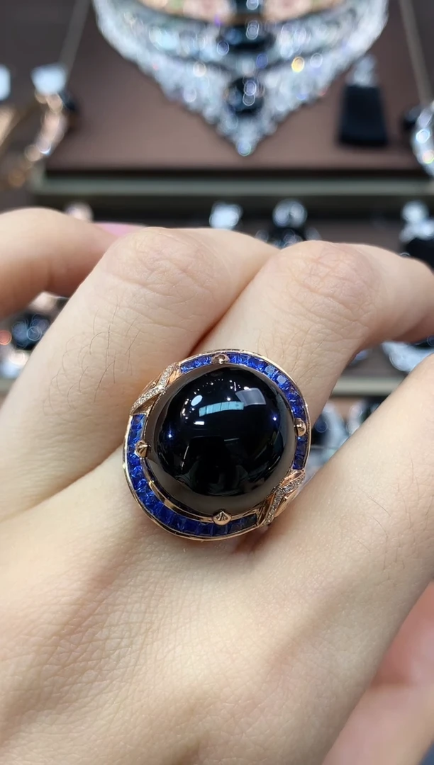 18K金镶嵌戒指翡翠木****签C76