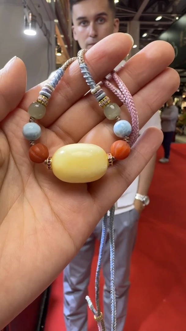 未镶嵌颈饰琥珀杭州珠宝展假一罚十