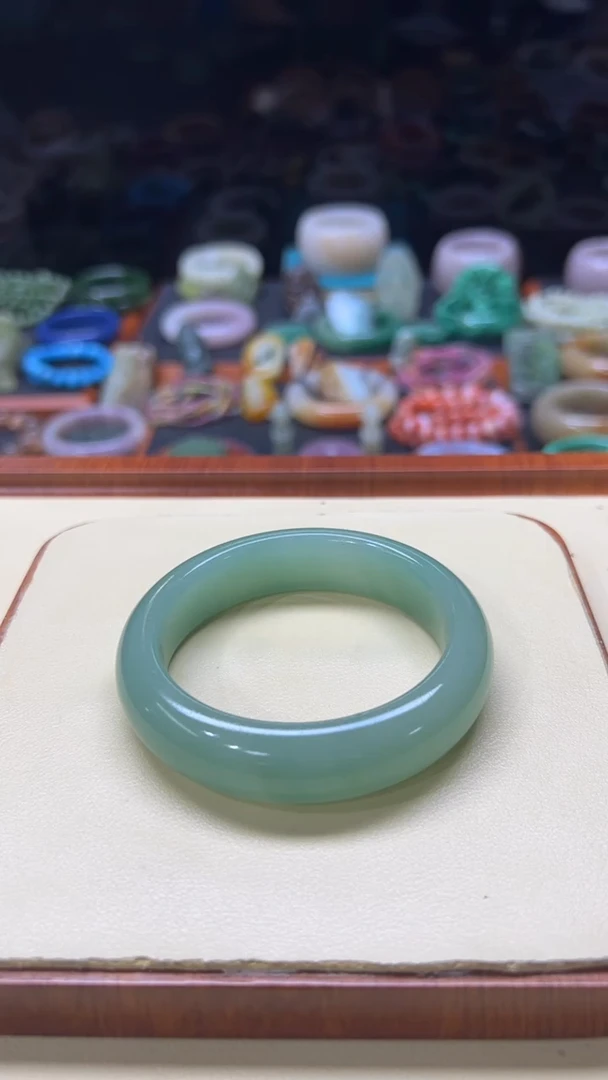 未镶嵌手镯石英质玉阿*181