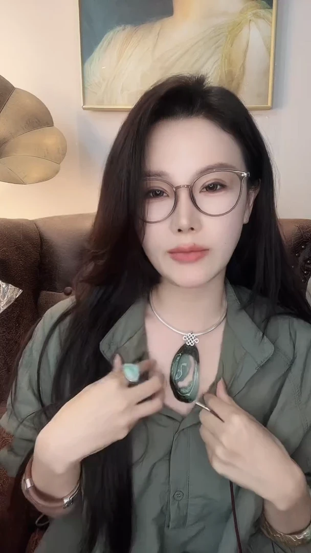 颈饰未镶嵌翡翠再*冉翡翠E695