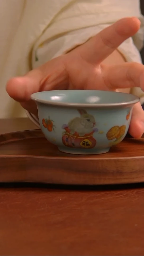 556号 兔子  彩绘  杯