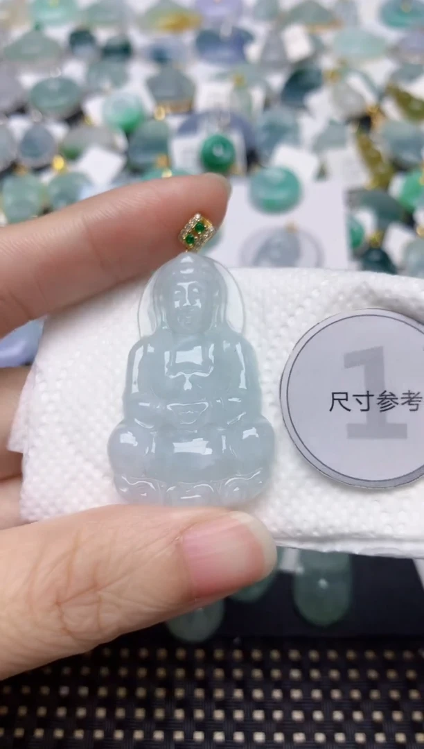 颈饰未镶嵌翡翠天然缅甸A货翡翠