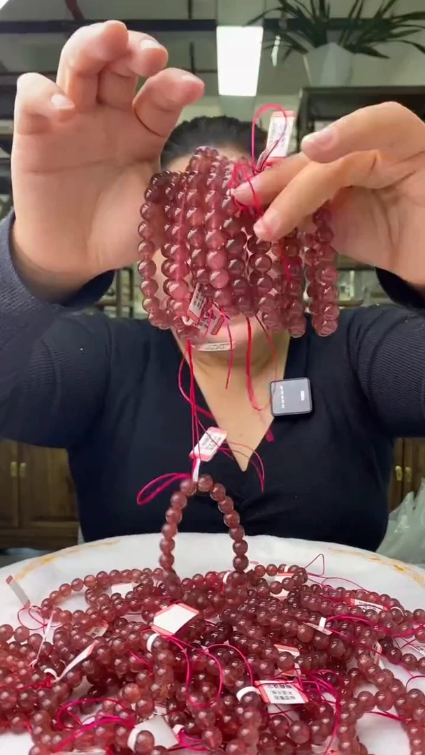 石英质玉手串未镶嵌草莓晶串9.5mD708多样性发其一