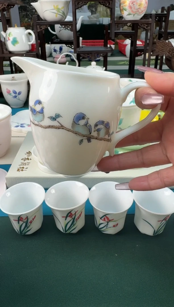 【闪购商品】瓷器 ······.......