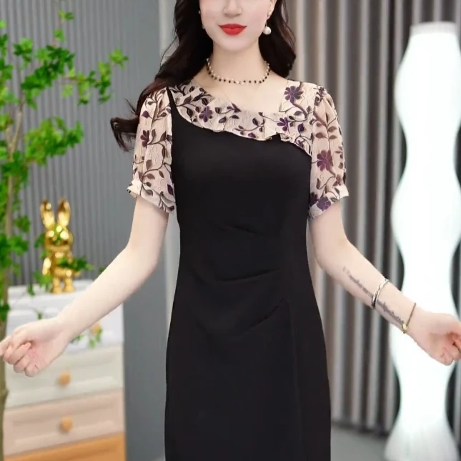 2025夏季新款气质碎花拼接小黑裙女韩版收腰显瘦修身百搭连衣裙子