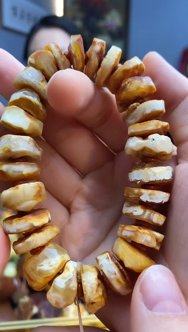 未镶嵌琥珀手串手串