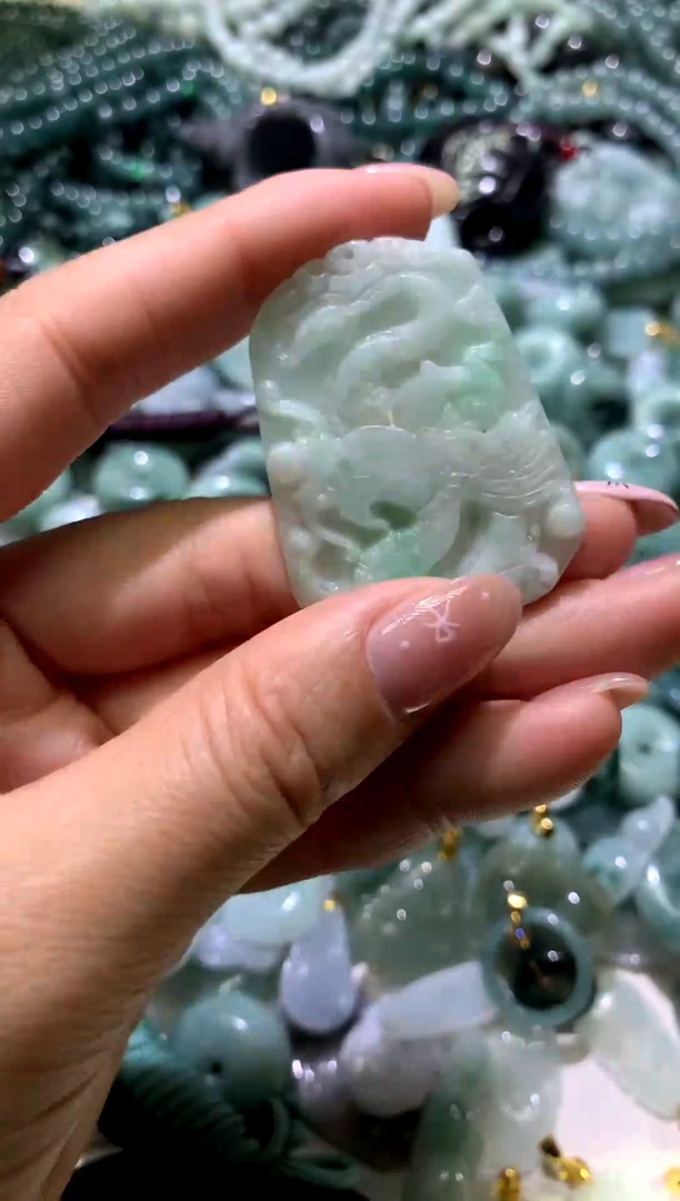 吊坠(不含链)未镶嵌翡翠1