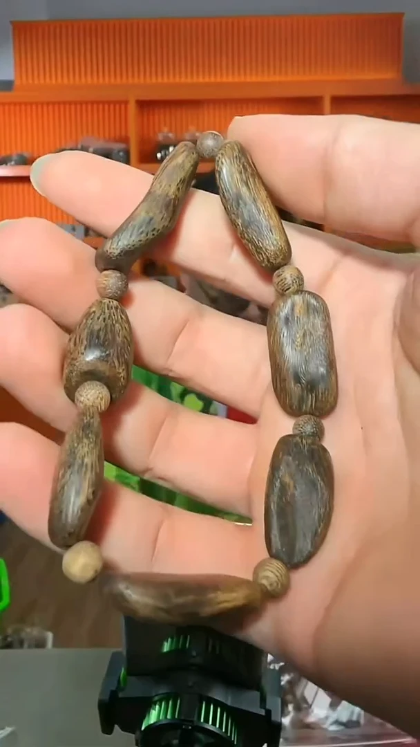 沉香手串376号单圈13g多样性发一
