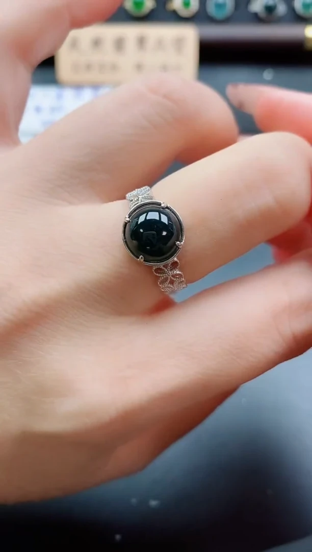 银S925镶嵌戒指翡翠1