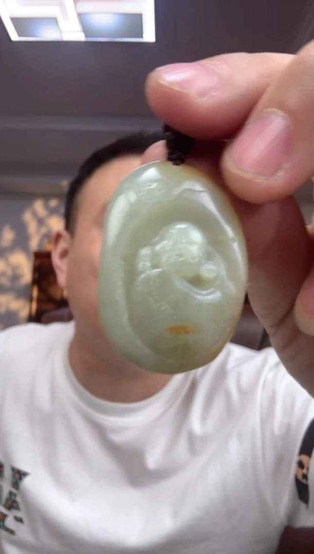 和田玉未镶嵌颈饰1