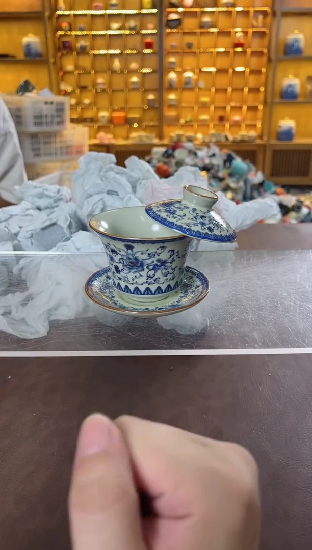 瓷片鸣盏居11111111缠枝莲盖碗